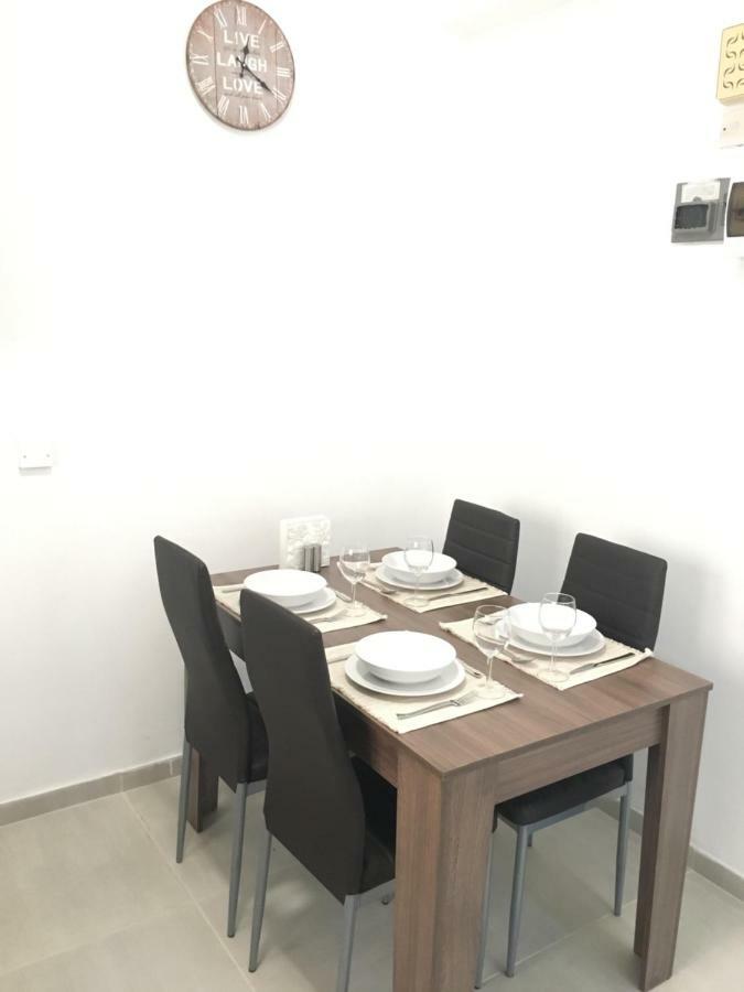 Larnaca Beach Apartment 44 Exterior photo