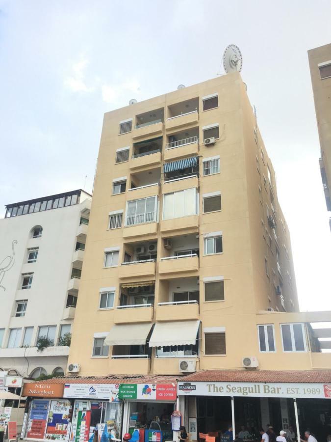 Larnaca Beach Apartment 44 Exterior photo
